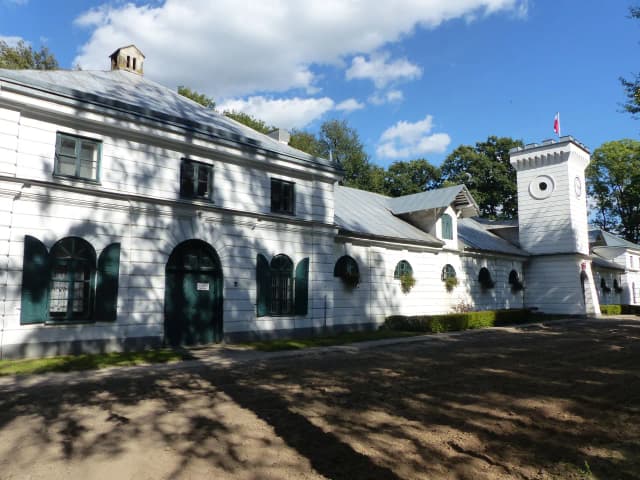 Stadnina koni Janów Lubelski - historia, atrakcje i aktualności Stadnina koni Janów Lubelski - historia, atrakcje i aktualności