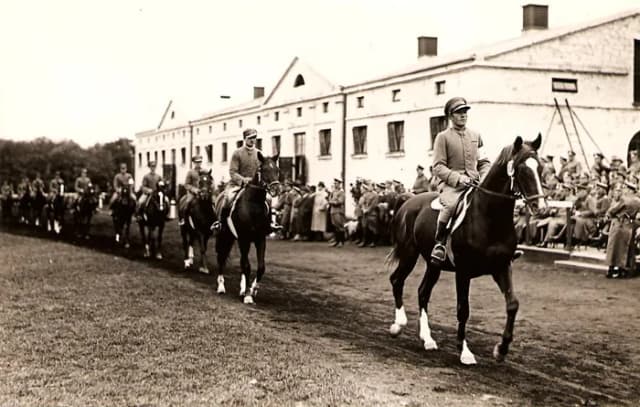 Stadnina Koni Białka - historia, hodowla i wyjątkowe wydarzenia Stadnina Koni Białka - historia, hodowla i wyjątkowe wydarzenia